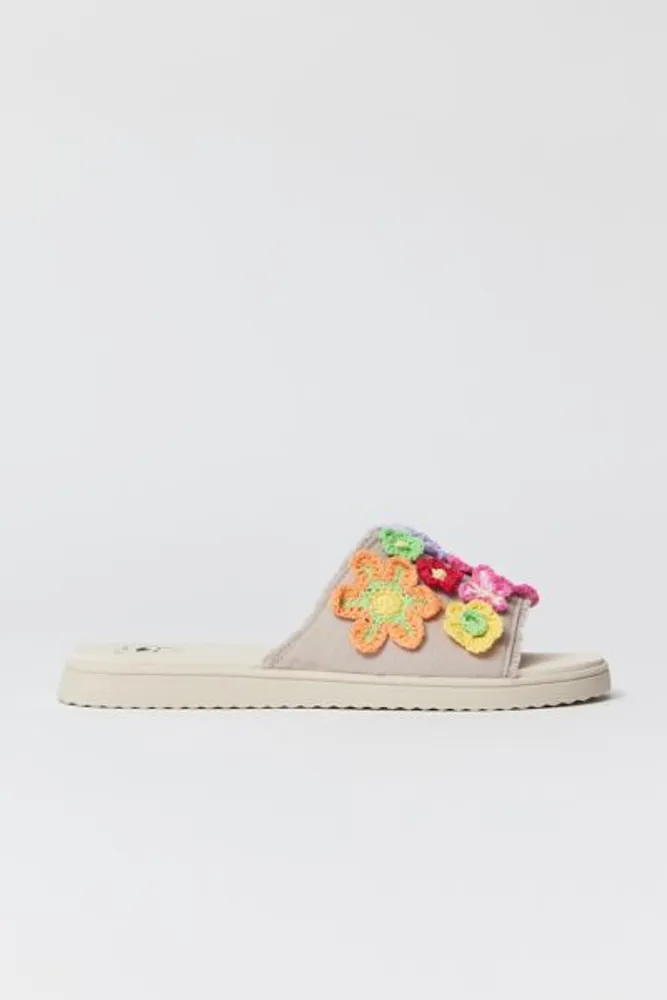 Urban Outfitters Rocket Dog Flora Crochet Slide Sandal Pacific City