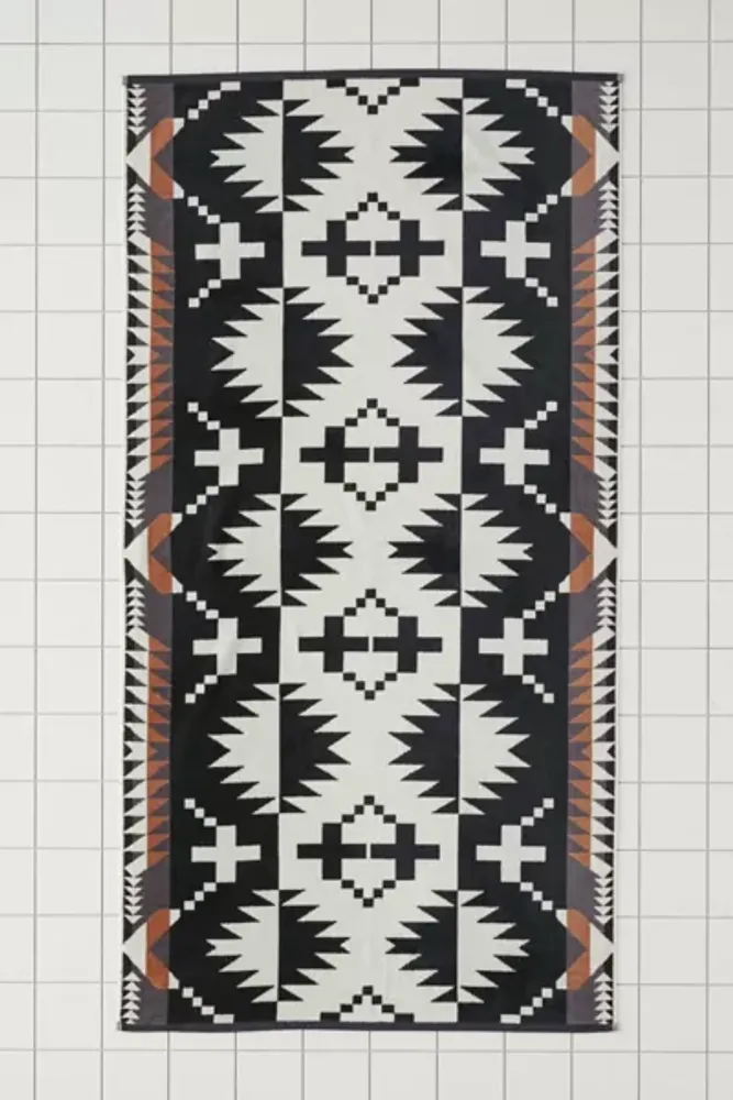 Urban outfitters pendleton online rainbow blanket