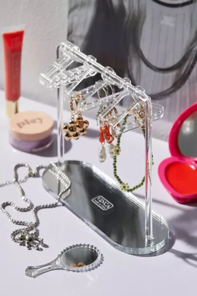 Urban outfitters deals jewelry organizer