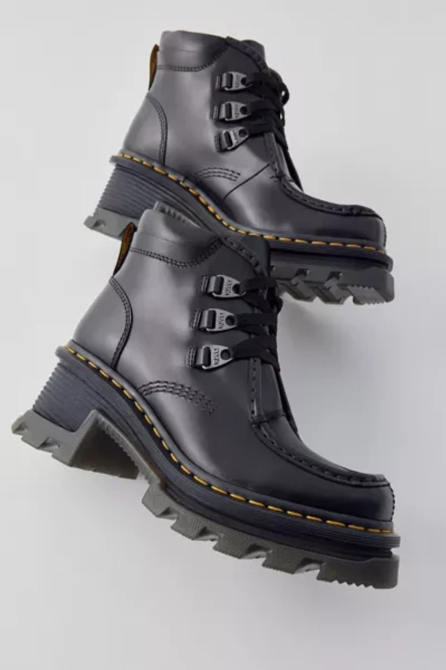 靴 Dr. Martens Corran 3i Boot Women's Dr. Martens Corran Chelsea | Zappos.com