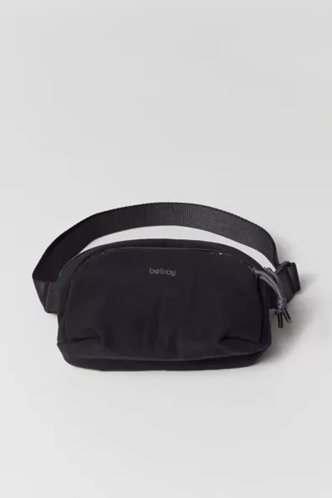 Fila bum bag hot sale urban outfitters