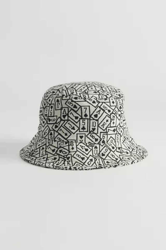 Urban Outfitters☆ キャデラックパッチ・バケツハット American Needle Cadillac Patch Bucket Hat | Urban Outfitters