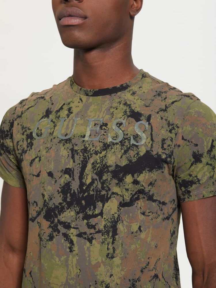 Guess camo t shirt discount