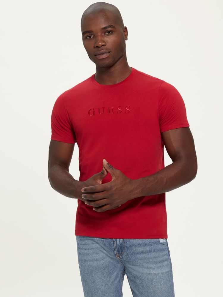 Guess red tee shop