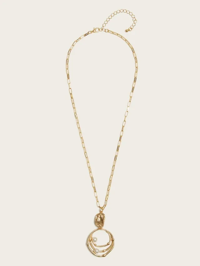 Guess quattro g necklace sales