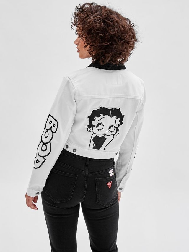 GUESS ベティ・ブープ クロップドデニムジャケット Guess（ゲス）の「GUESS Originals x Betty Boop Cropped Denim