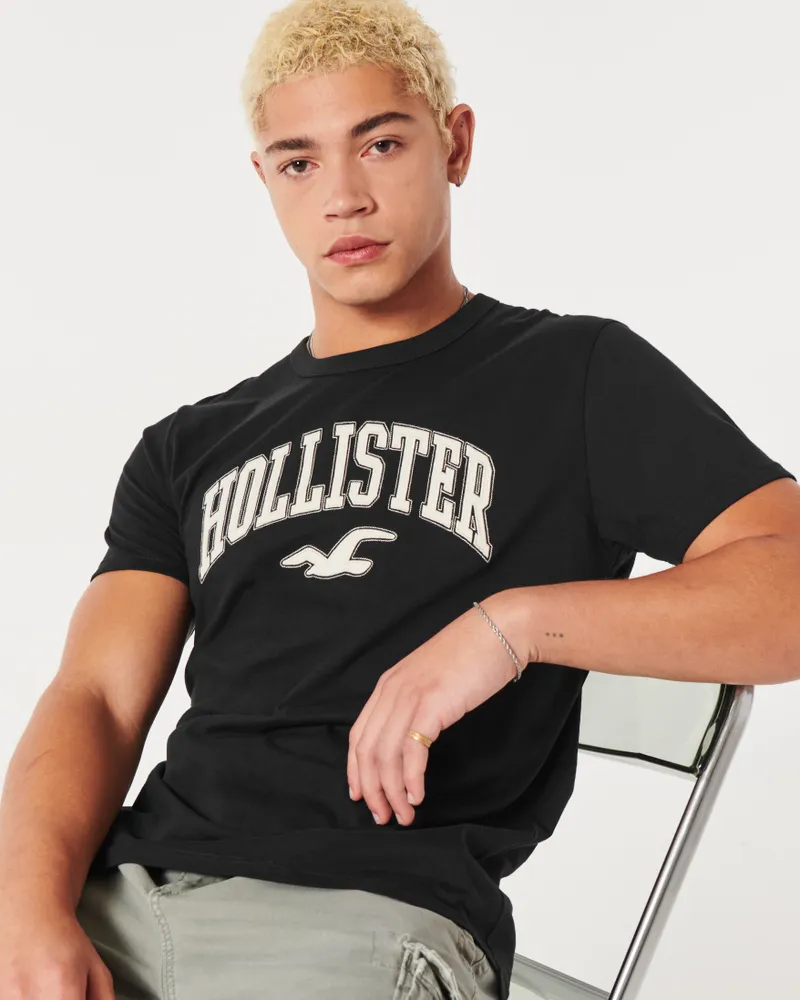 Hollister logo store graphic tee