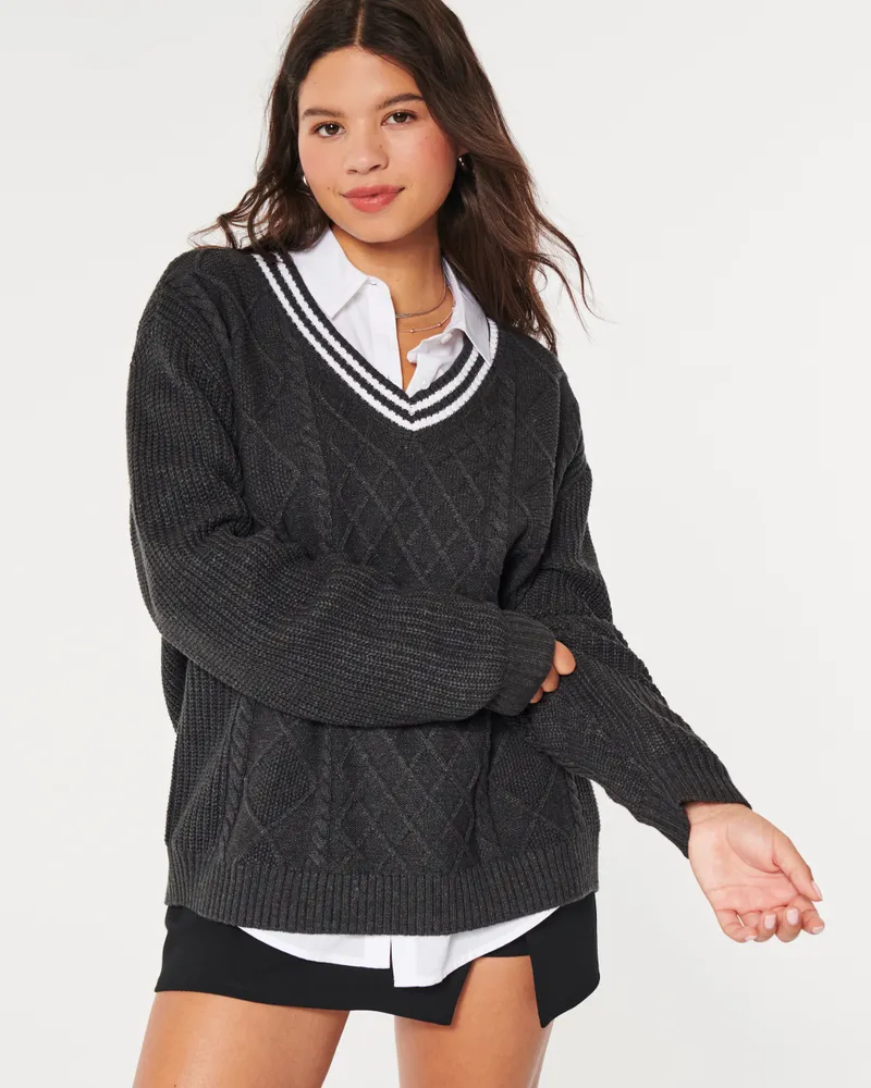 Hollister oversized sweater store