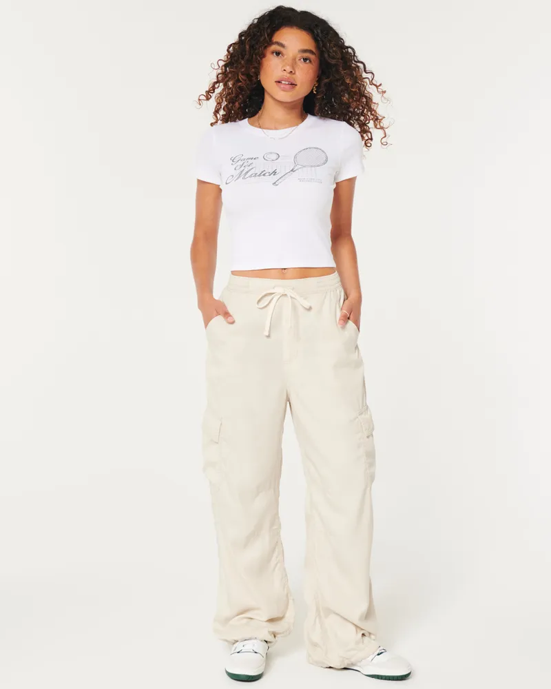 Hollister Adjustable Rise Extra Baggy Cargo Parachute Pants | Mall of ...
