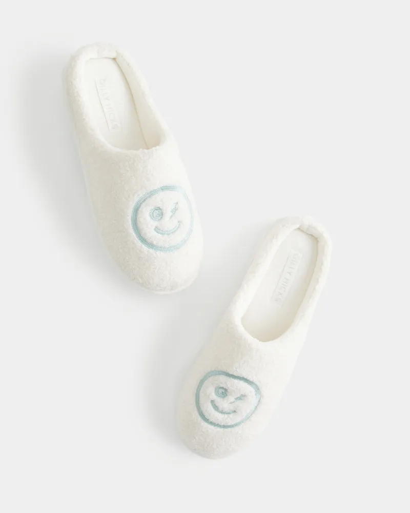 Hollister slippers sales