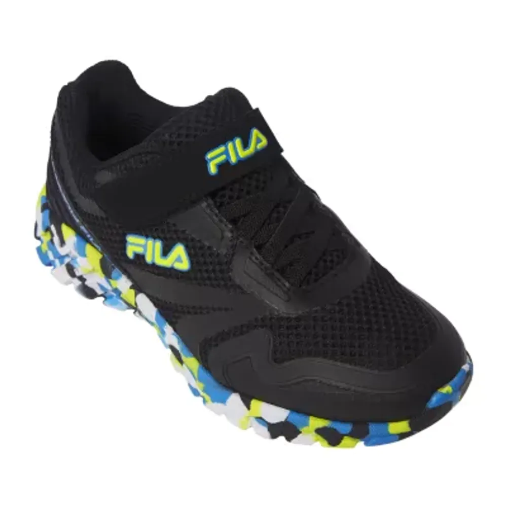 Little boy deals fila shoes