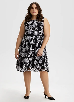 Laura dresses plus shop