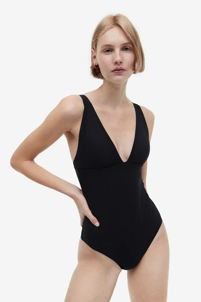 H&M Shaping Swimsuit Pacific City