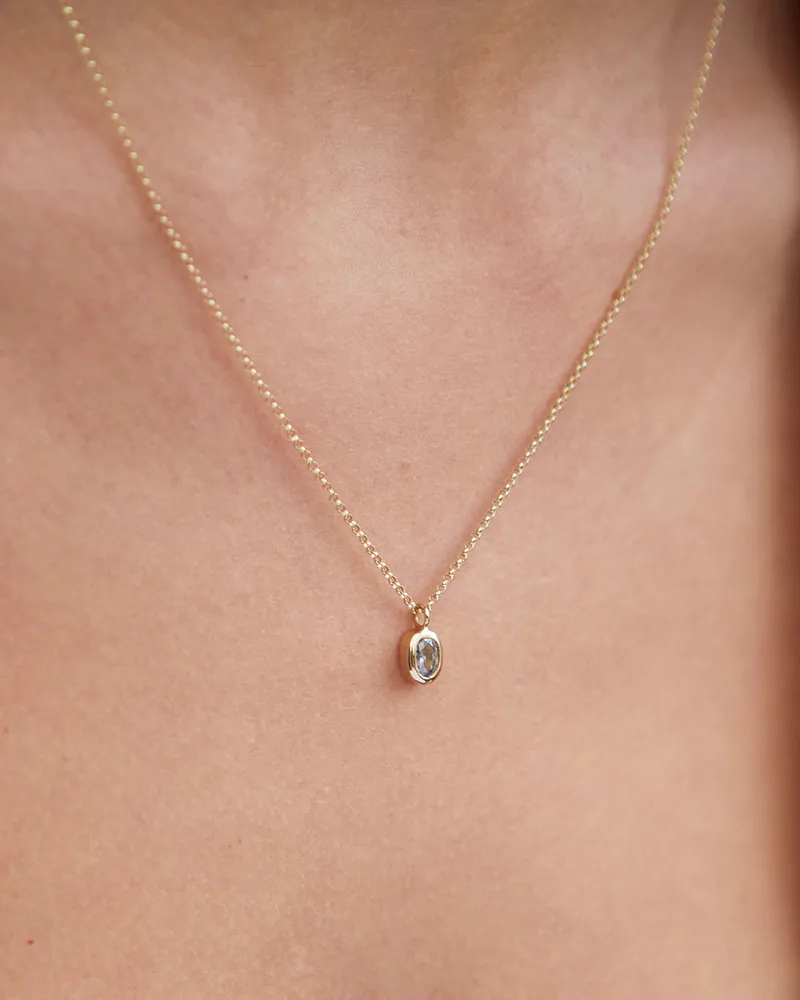 Oval on sale diamond necklace