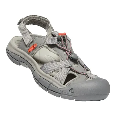 women s hiking sandals Coquitlam Centre