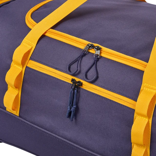 Share 70+ canadian tire duffle bag latest esthdonghoadian