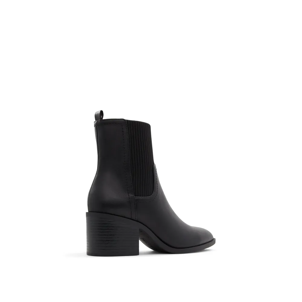 Charliize Heeled chelsea booties