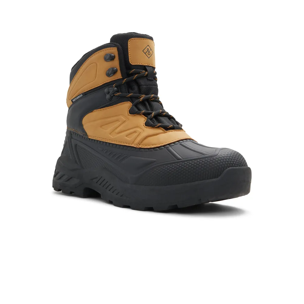 Pagoda Chunky lace up winter boots Grip sole