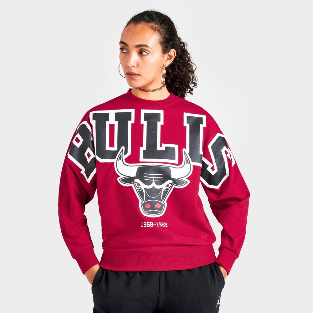 Chicago bulls crew discount sweatshirt