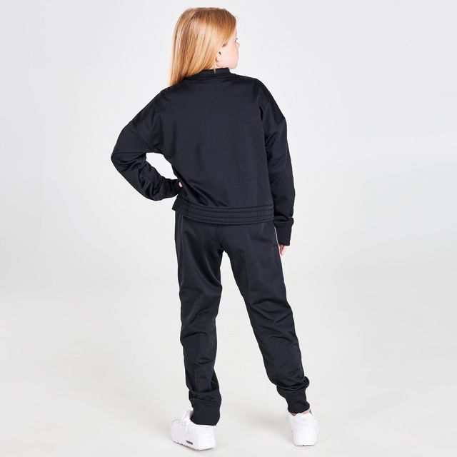 Finish line hotsell nike sweat suits