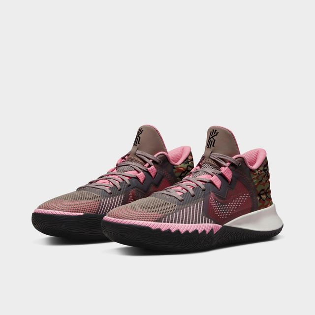 Finish line kyrie on sale 5