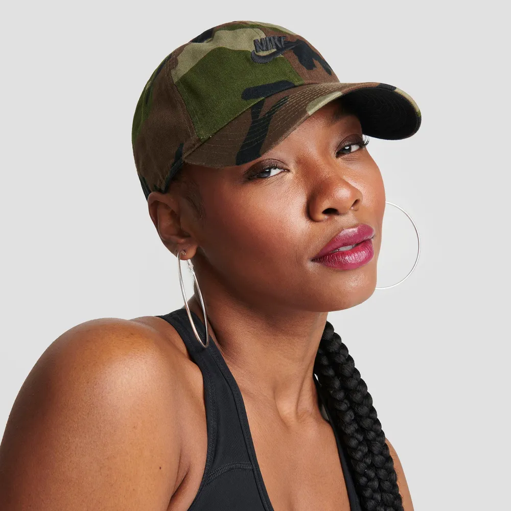 Camo hat store womens nike