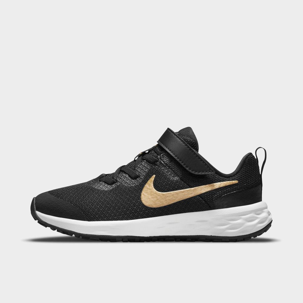 nike running shoes finish line