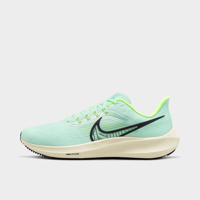 Nike air zoom pegasus 35 shield water-repellent on sale footlocker