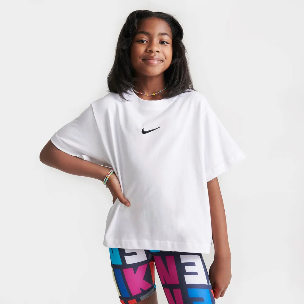 NIKE Girls' Nike Sportswear Essential Boxy T-Shirt | Pueblo Mall