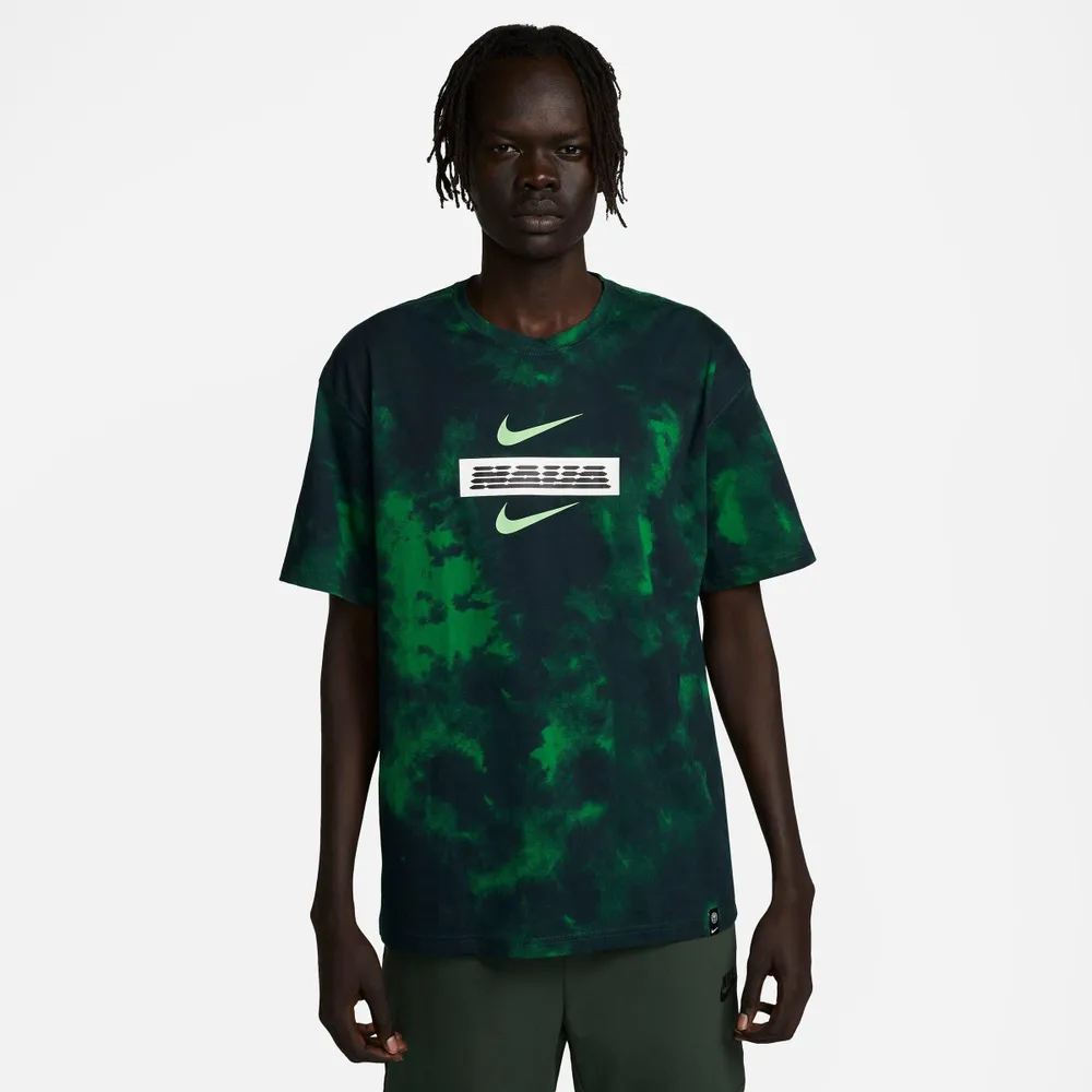 Black and clearance green nike shirt