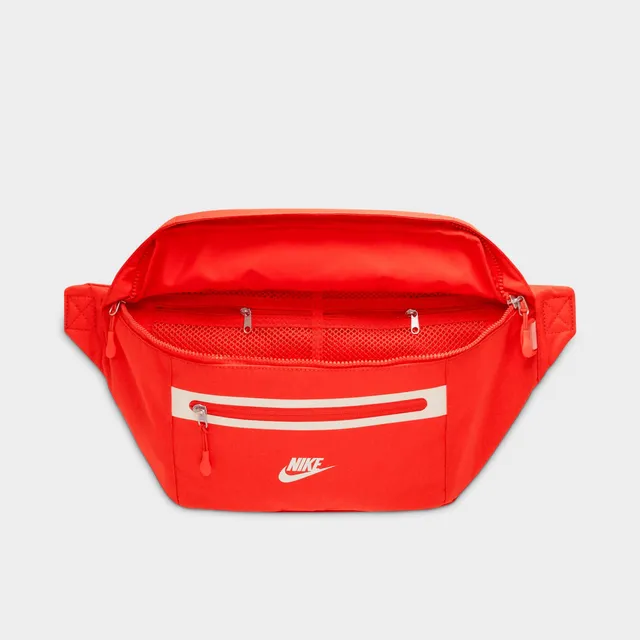 Finish line on sale nike fanny pack