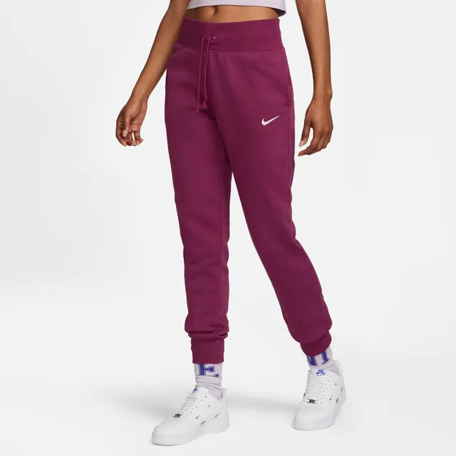 Nike sweatpants finish top line