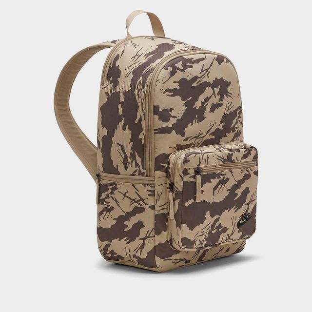 Nike heritage camo sale