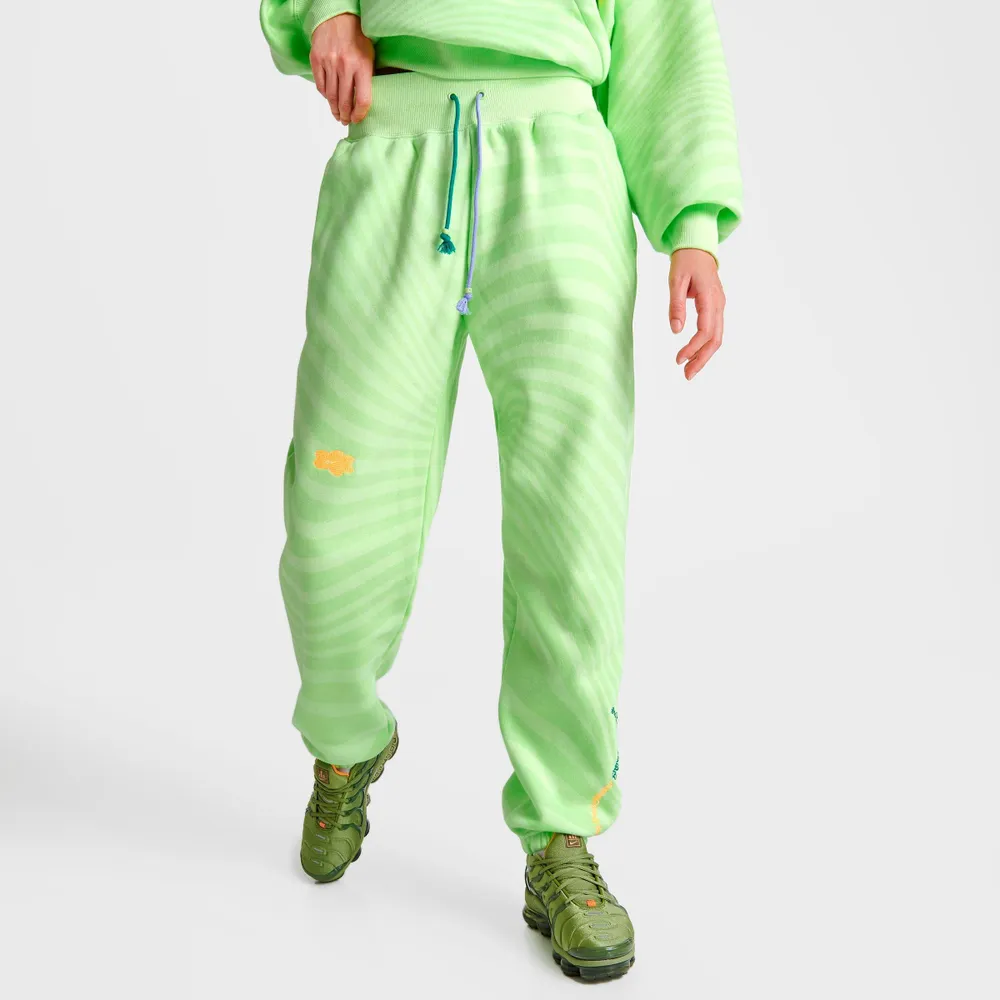 Nike sweatsuit finish hot sale line