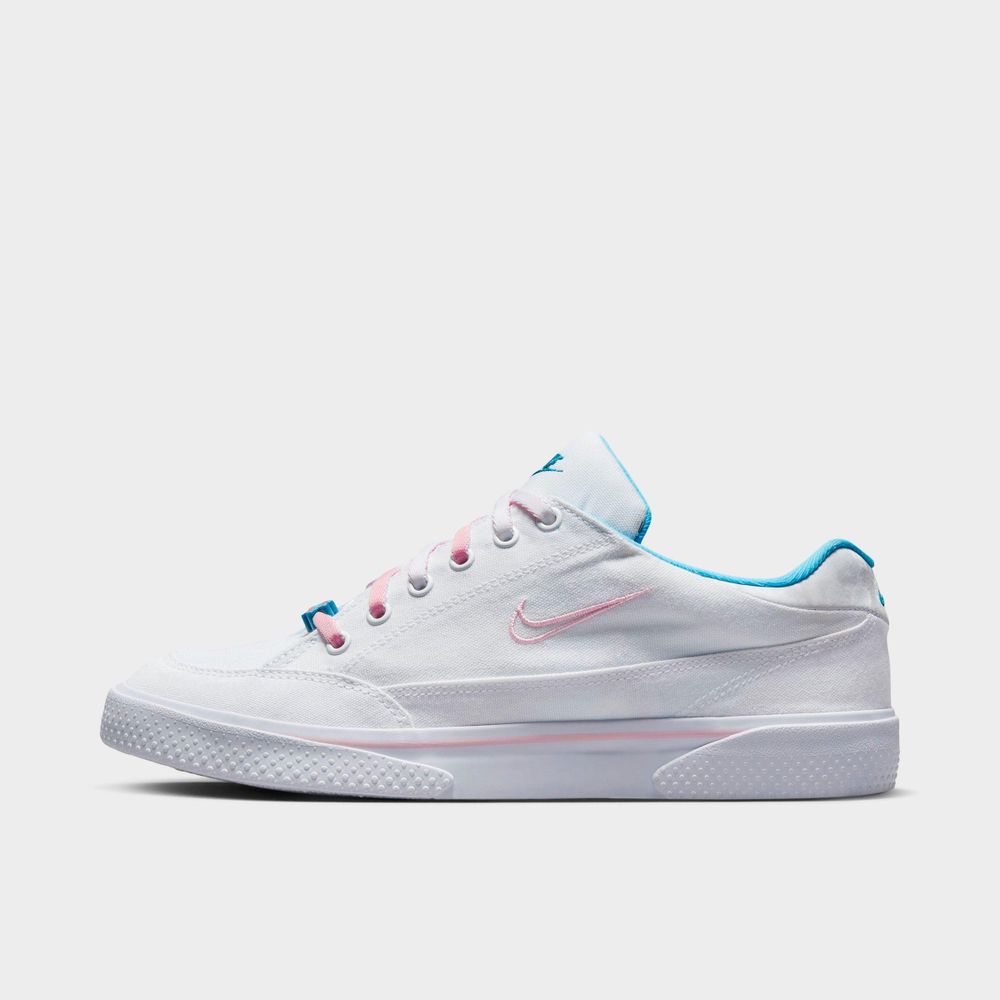 Nike sb gts supreme on sale white