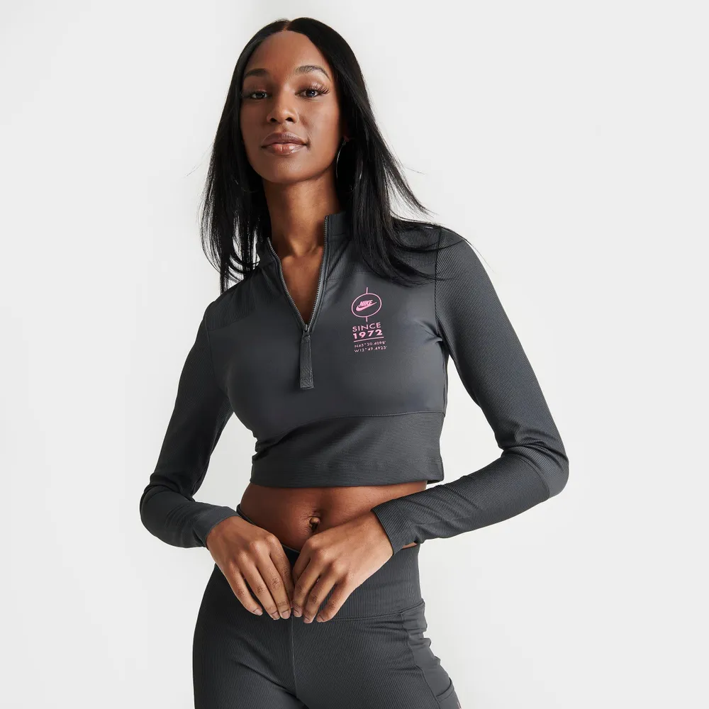 NIKE Women s Nike Sportswear Ribbed Long Sleeve Quarter Zip Sports