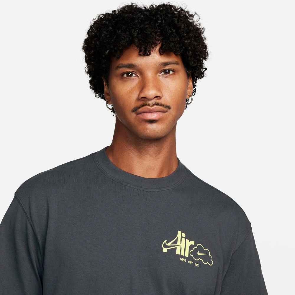 NIKE Men's Nike Sportswear Max90 Embrace the Air Graphic T