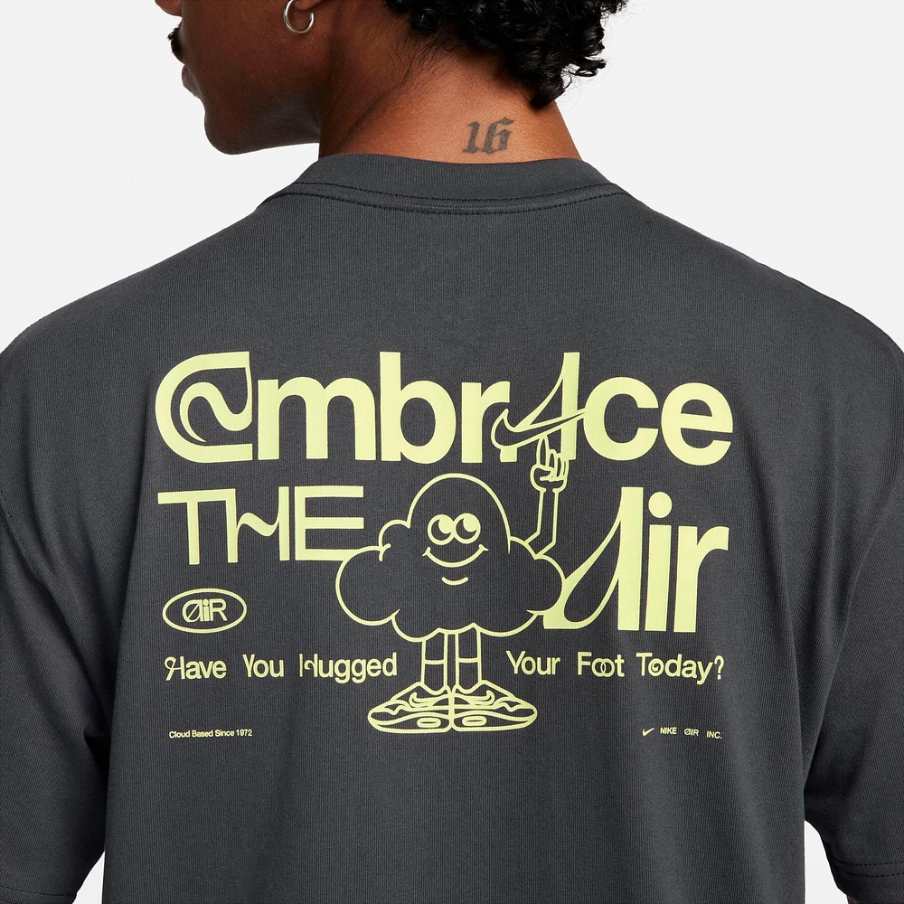NIKE Men's Nike Sportswear Max90 Embrace the Air Graphic T