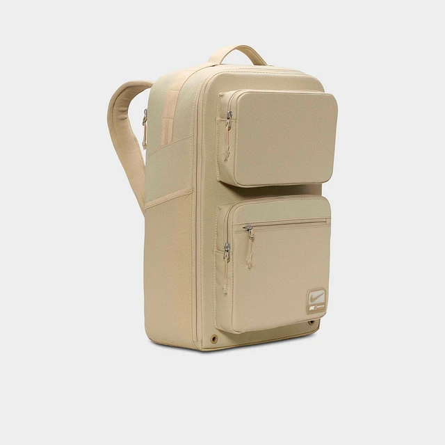Nike Utility Elite Backpack (37L) | Connecticut Post Mall