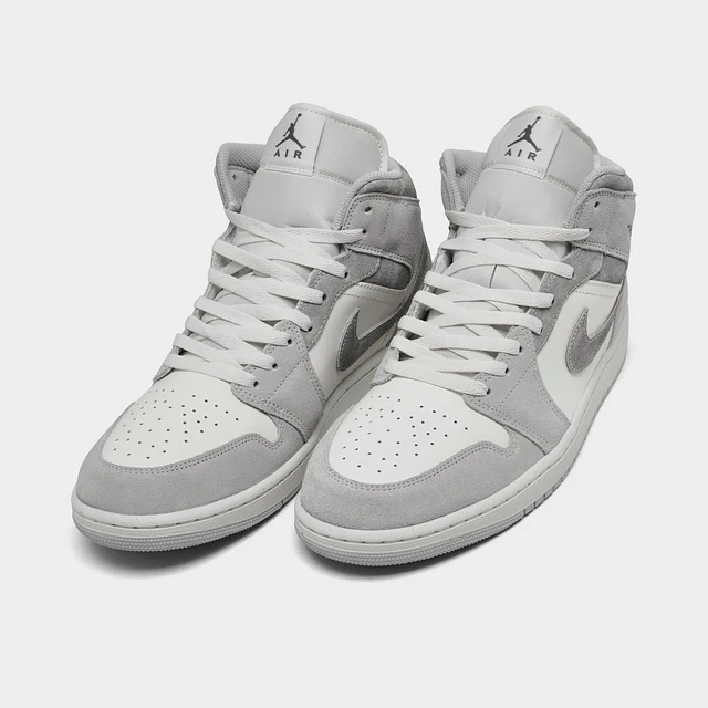 Air jordan 1 mid se casual shoes on sale