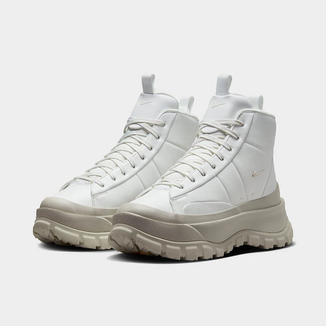 NIKE Women's Nike Blazer Roam Mid Winterized Shoes | Dulles