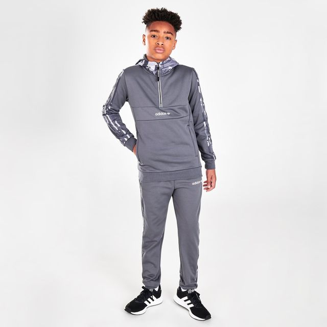 Adidas street 2024 run nova hoodie