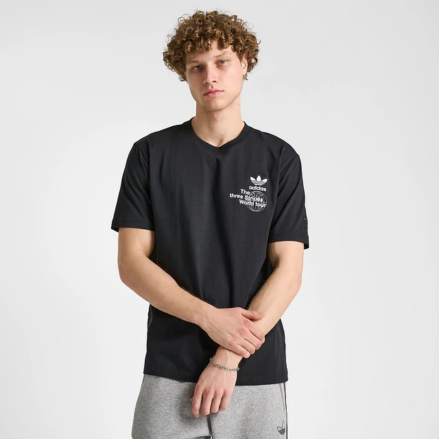 adidas Originals ワールドツアー ロゴ Tシャツ ADIDAS Men's adidas Originals World Tour Graphic T-Shirt