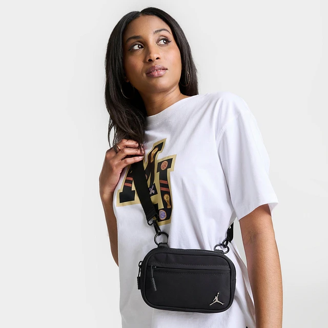 NIKE Jordan Alpha Camera Crossbody Bag (1L) | Connecticut Post Mall