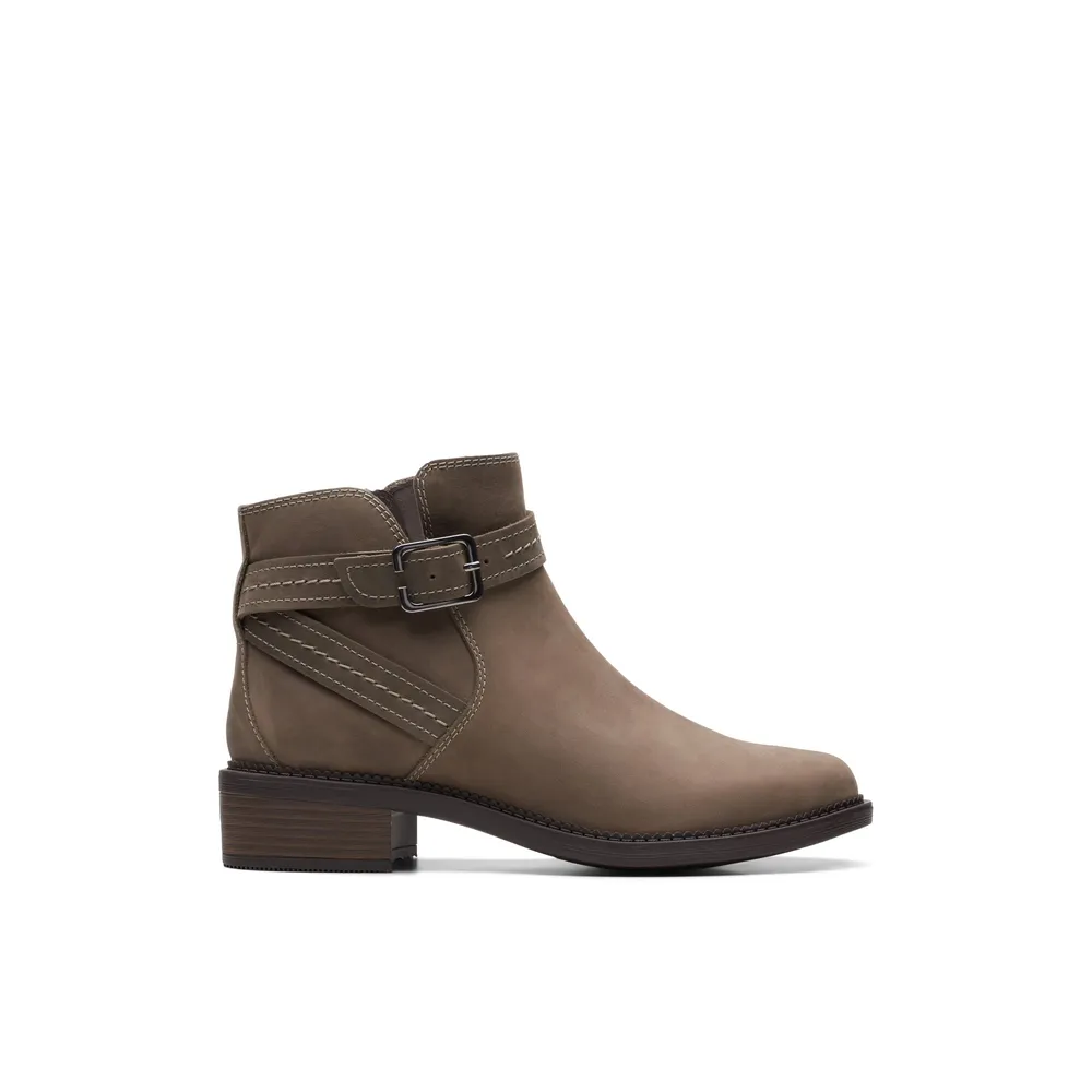 Clarks globo top