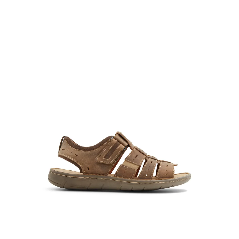 Soft clearance step sandals
