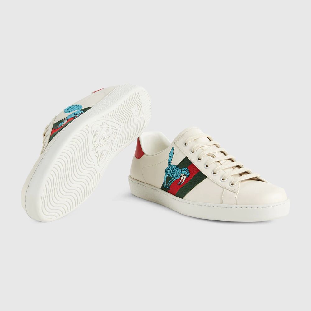 Costo gucci top