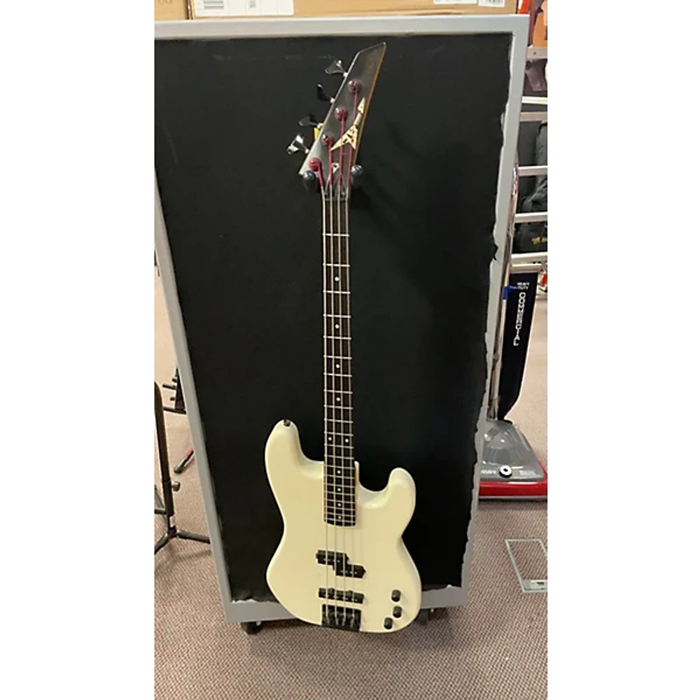 ESP Used ESP 1998 Zep II PJZ-98 Electric Bass Guitar | Hamilton Place