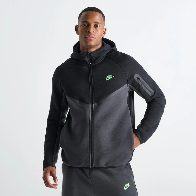 F.ILLUMINATEのRunning Club Hoodie 全3色 F.ILLUMINATEのSporty Circle Logo Half Zip Up 全3色 (F