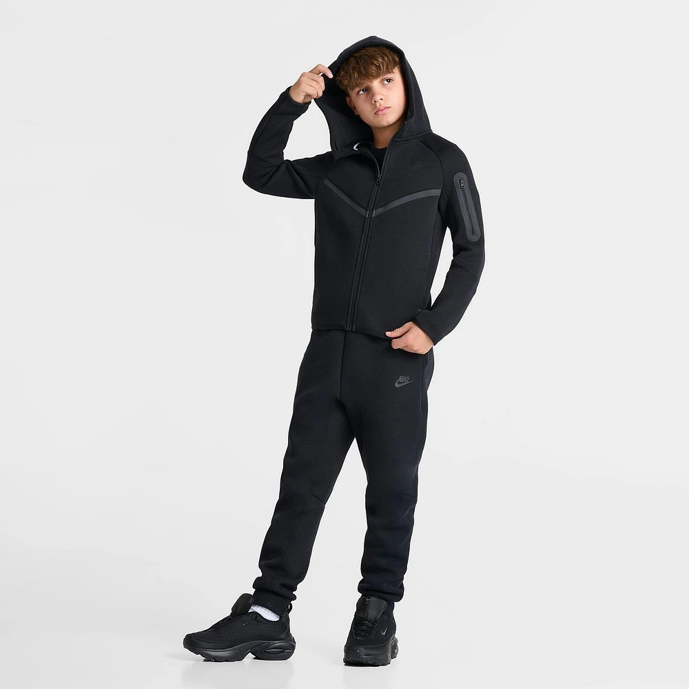 Nike Boys' Big Kids' Nike Sportswear Tech Fleece Full-Zip Hoodie
